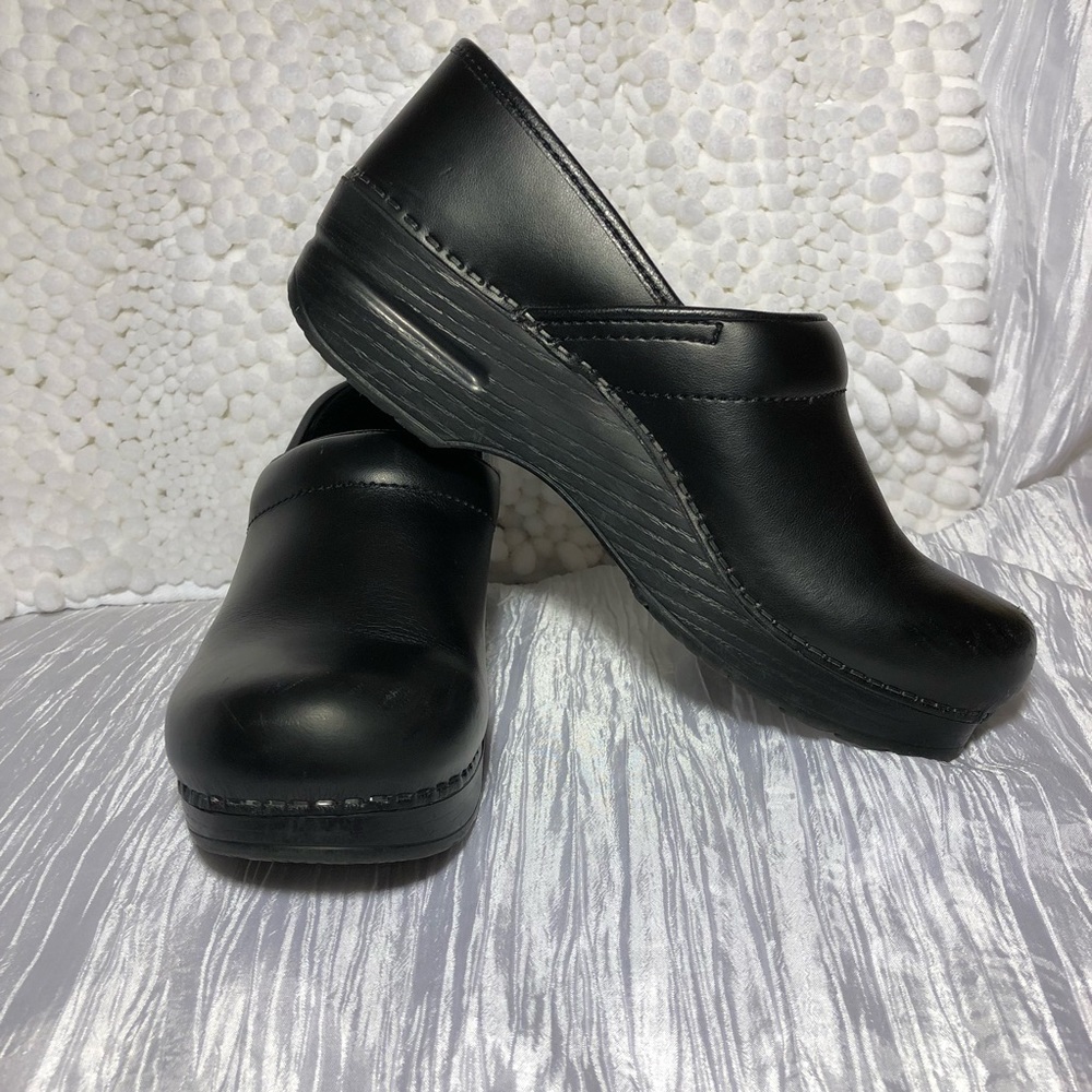 Dansko leather Professional clogs for comfort EU39